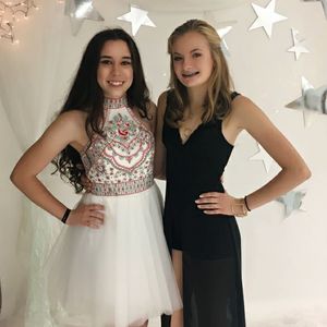 Meet your Posher, Brooke